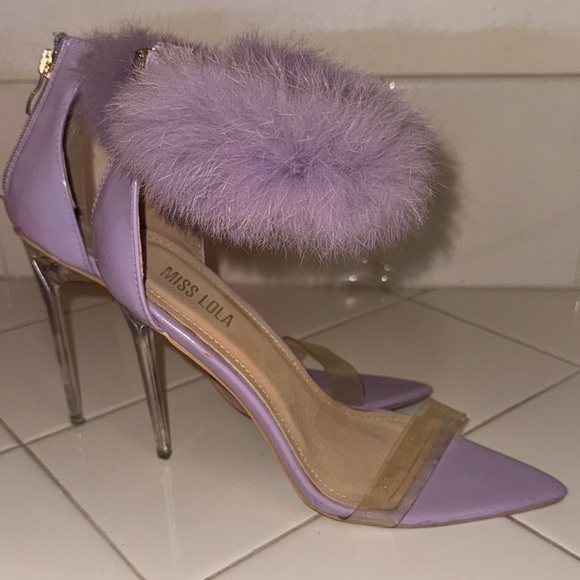 Miss Lola Lavender Fur Heels with clear strap. - Picture 5 of 6